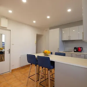 T2 Panier Vieux-port Vue Notre Dame De La Garde Appartement