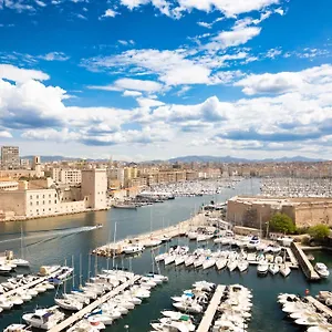 Sofitel Vieux-port Hotel